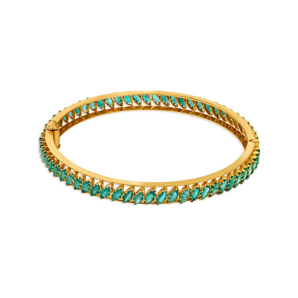 Tanishq emerald best sale bangles