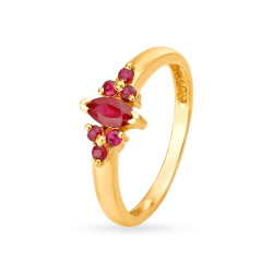 18 KT GOLD AND RUBY FINGER RING